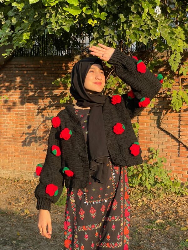G-Handmade Rose Cardigan in Black