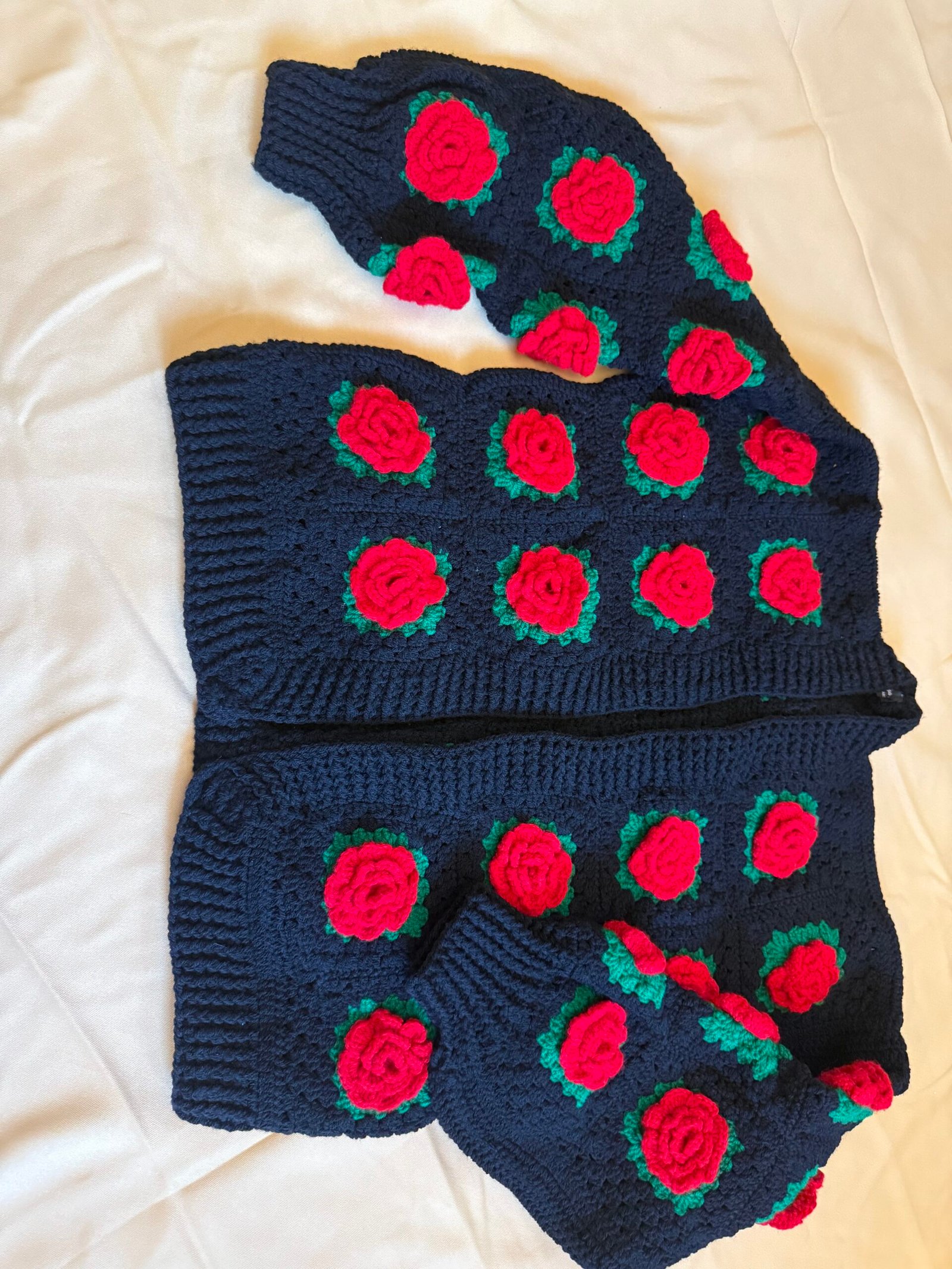 A-Red Rose cardigan in black - Image 6
