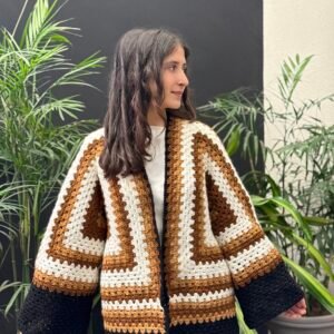 A-Hexagon cardigan in brown